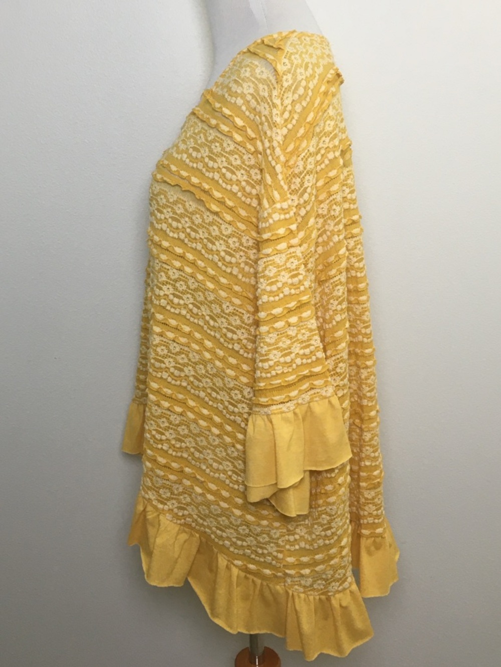 Umgee | Mustard Yellow Lace with Ruffle Trim - Picture 3 of 10